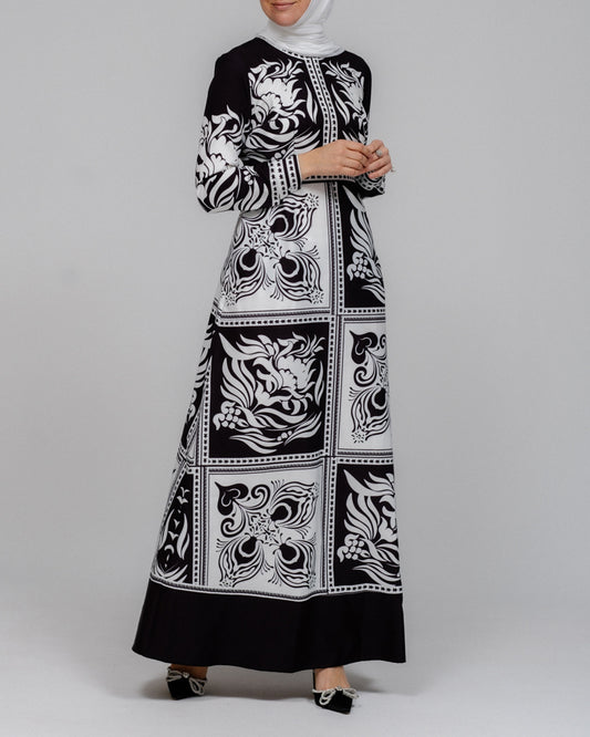 Zubeyde monochrome scarf print black and white maxi dress with detachable belt