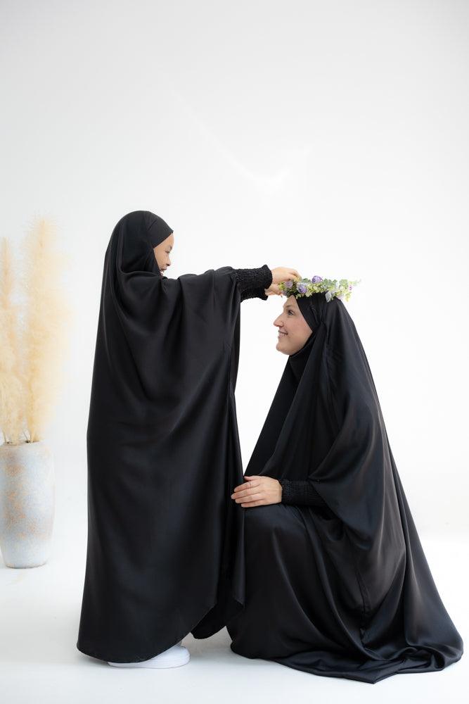 Little Gretaah prayer gown for kids in khimar style with ribbed sleeve cuff in Black - ANNAH HARIRI