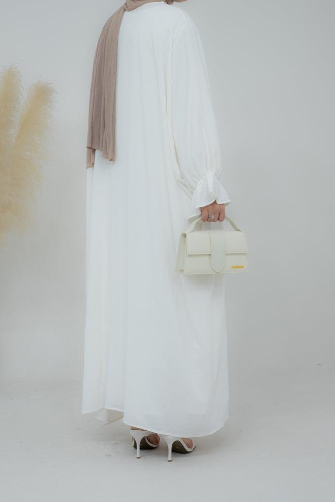 Radwa batwing abaya with ruched sleeve and loose cut in white - ANNAH HARIRI