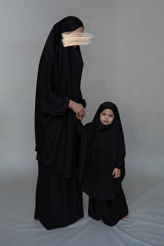 Adult Black prayer gown from "Mommy and Me Prayer Khimar collection - ANNAH HARIRI
