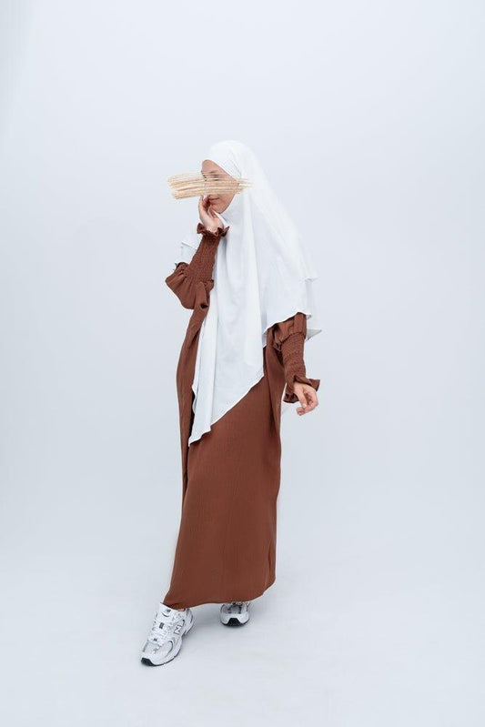 Coffee Pristine prayer gown for Omrah or prayer - ANNAH HARIRI
