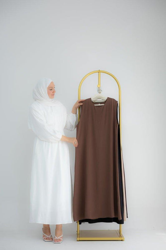 Iris Slip dress maxi length sleeveless in mat crinkle effect fabric in brown coffee color - ANNAH HARIRI