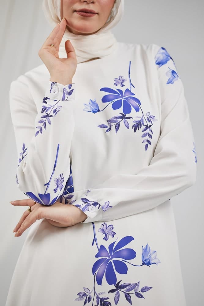 Fatimah Elegant Floral Crepe Polyester Maxi Dress with Long Sleeves in white, view 6