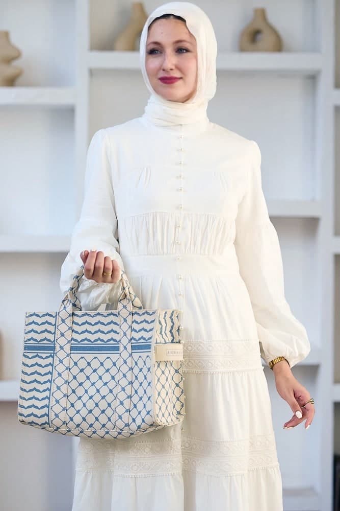 Blue and Cream Keffiyeh Pattern Medium Tote - Durable Cotton Canvas Design, view 5