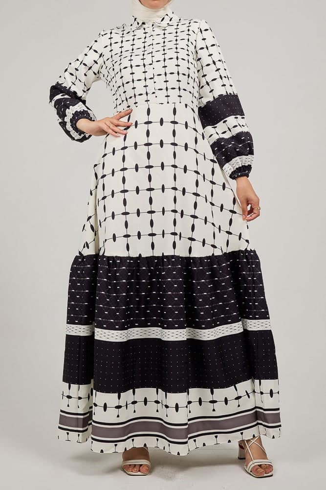 Jorielle Elegance in Monochrome: Polymix Geometric Maxi Dress in black and white, view 3