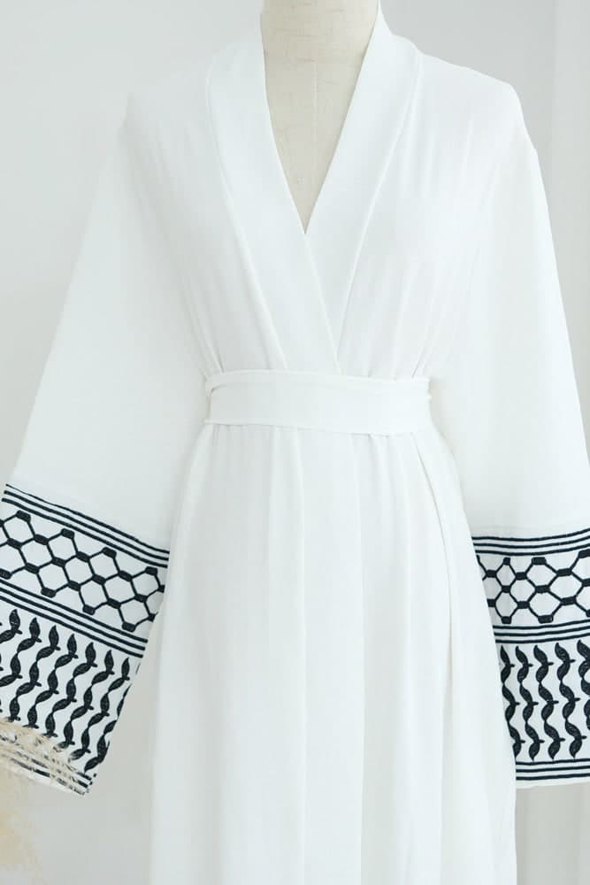 Dir El Balah Keffiyeh Inspired Abaya with Contrast Embroidered Sleeves and Detachable Belt in white, view 4