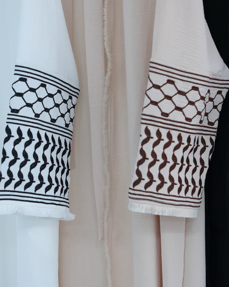 White Keffiyeh Inspired Abaya with Contrast Embroidered Sleeves and Detachable Belt, view 9