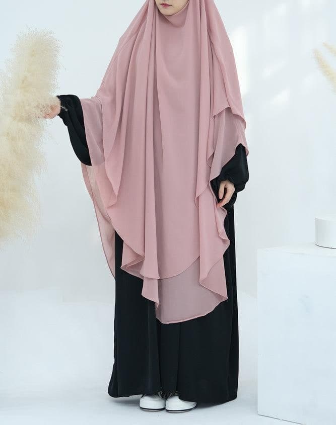 Back detail of long pink chiffon khimar hijab