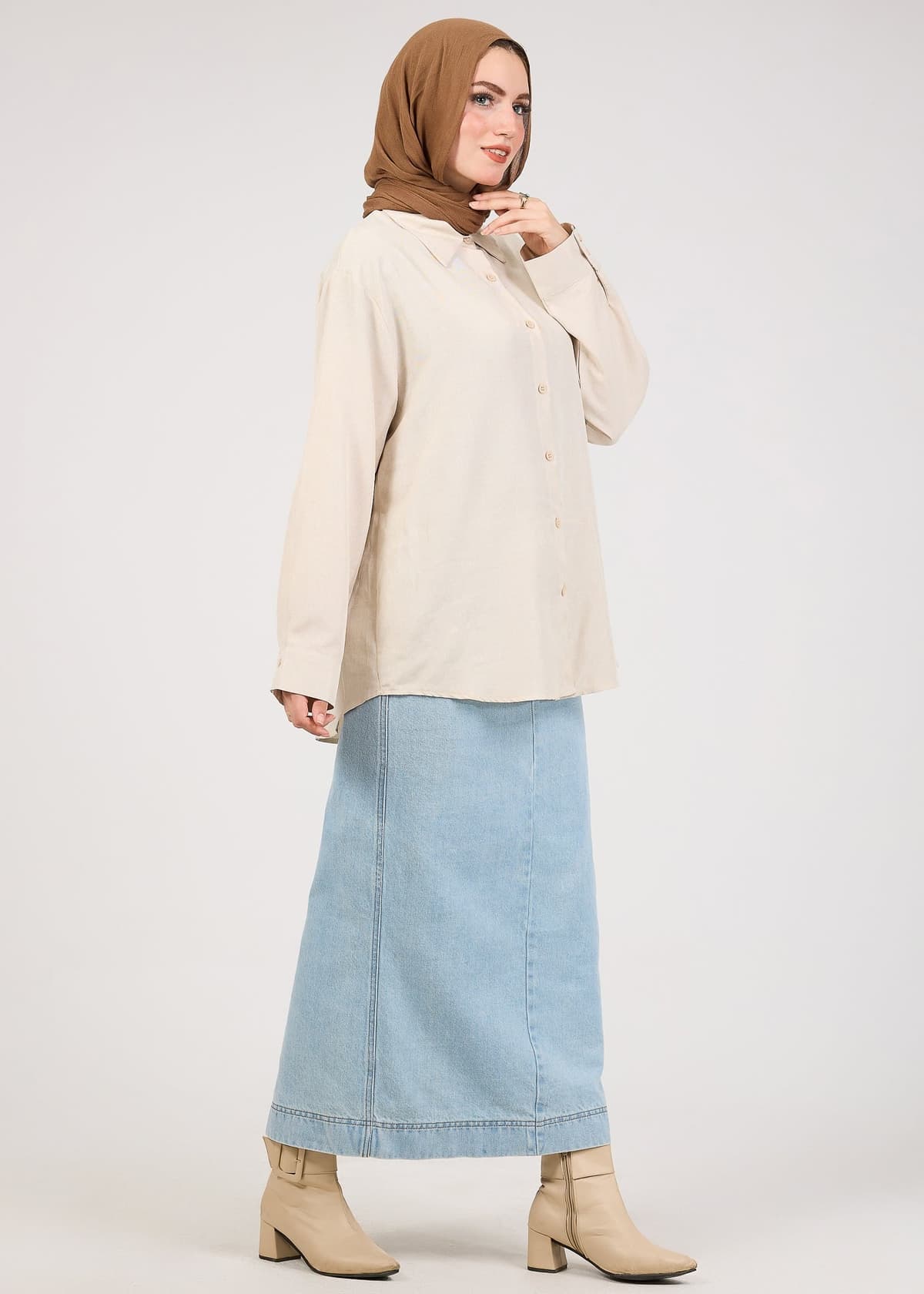 Denim Maxi Skirt - Light Wash in blue, view 5
