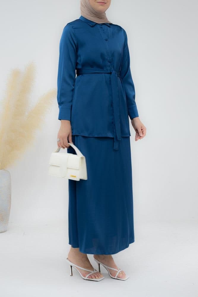 Turquoise Blouse Skirt Modest Set Maxi Skirt with Elasticated Waistband Maxi Sleeve Buttoned Shirt with a Detachable Belt, view 3