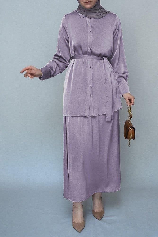 Lavender Blouse Skirt Modest Set Maxi Skirt with Elasticated Waistband Maxi Sleeve Buttoned Shirt with a Detachable Belt in purple, view 4