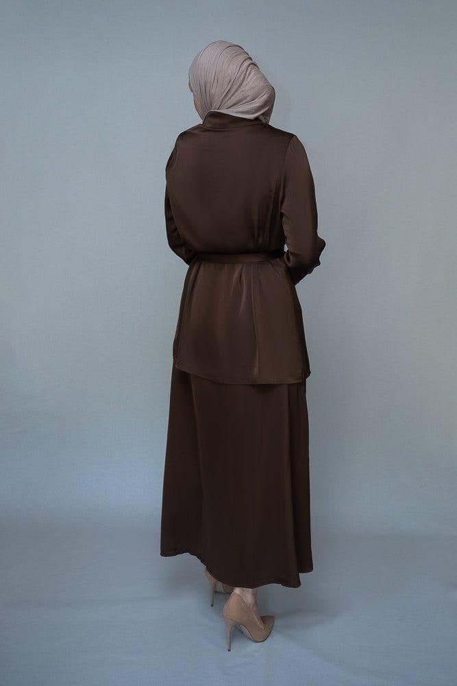 Hattei Blouse Skirt Modest Set Maxi Skirt with Elasticated Waistband Maxi Sleeve Buttoned Shirt with a Detachable Belt in Coffee Brown, view 4