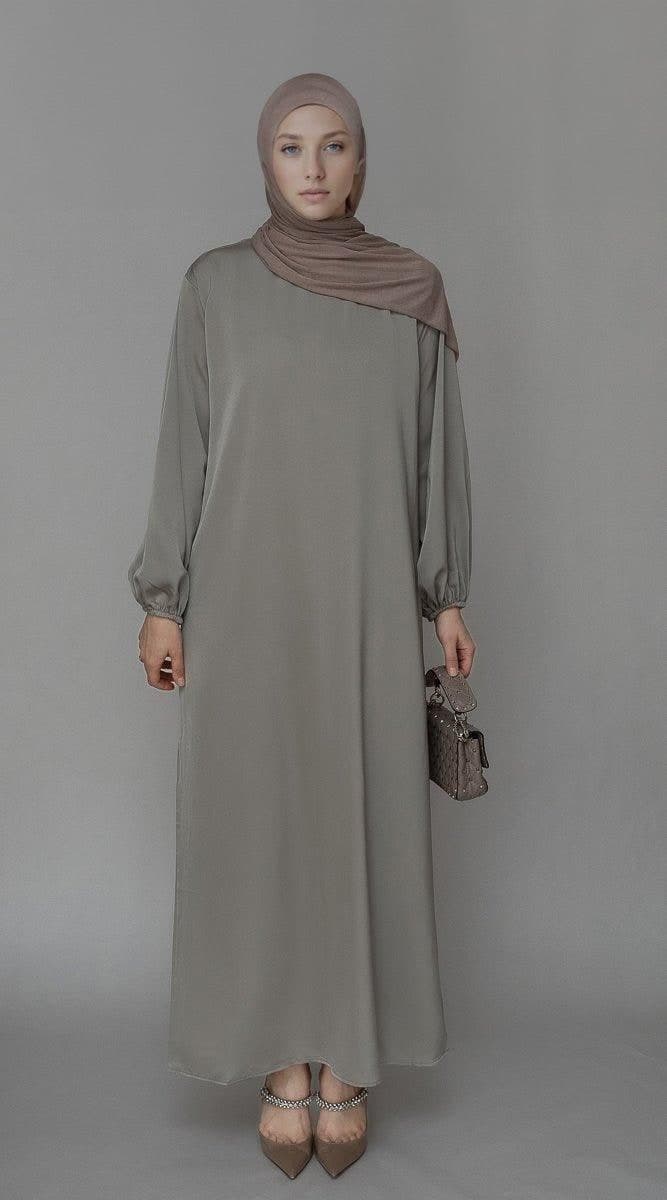 Fleeur maxi abaya dress with detached apron elasticated sleeve like tie waist piece in satin green - ANNAH HARIRI