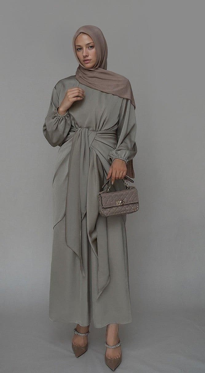 Fleeur maxi abaya dress with detached apron elasticated sleeve like tie waist piece in satin gray