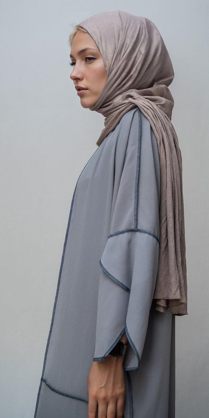 Tabbia Three Piece Maxi Lightweight Abaya in Grey, view 4