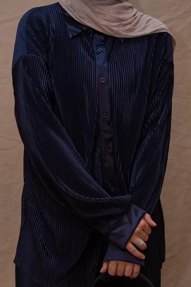 Kibaar Pleated Modest Set with Pants and Shirt in Navy Dark Blue, view 13