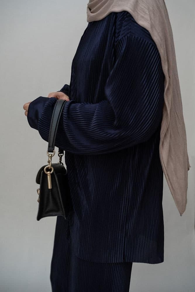 Kibaar Pleated Modest Set with Pants and Shirt in Navy Dark Blue, view 7