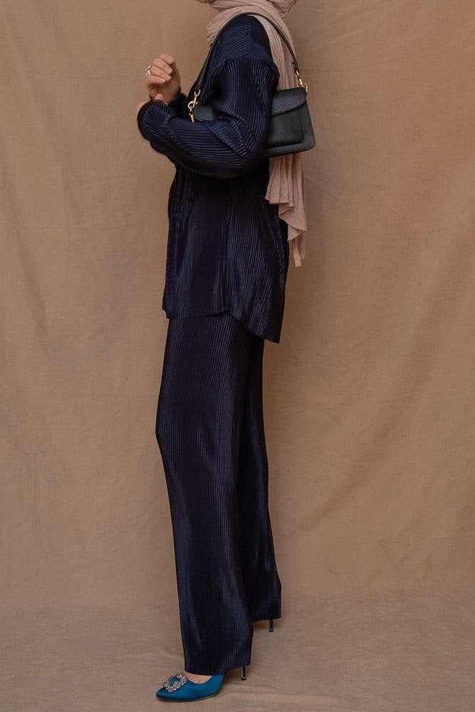 Kibaar Pleated Modest Set with Pants and Shirt in Navy Dark Blue, view 12