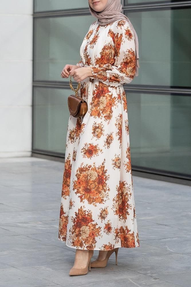 Karanfil Ruched Sleeve Maxi Dress in Ditsy Autumn Floral Loose Fit in white, view 6