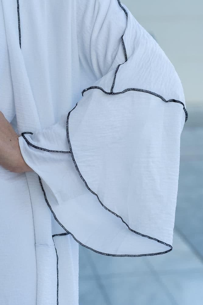 Noraa Three Piece Maxi Abaya in White with Contrast Black Piping, view 16