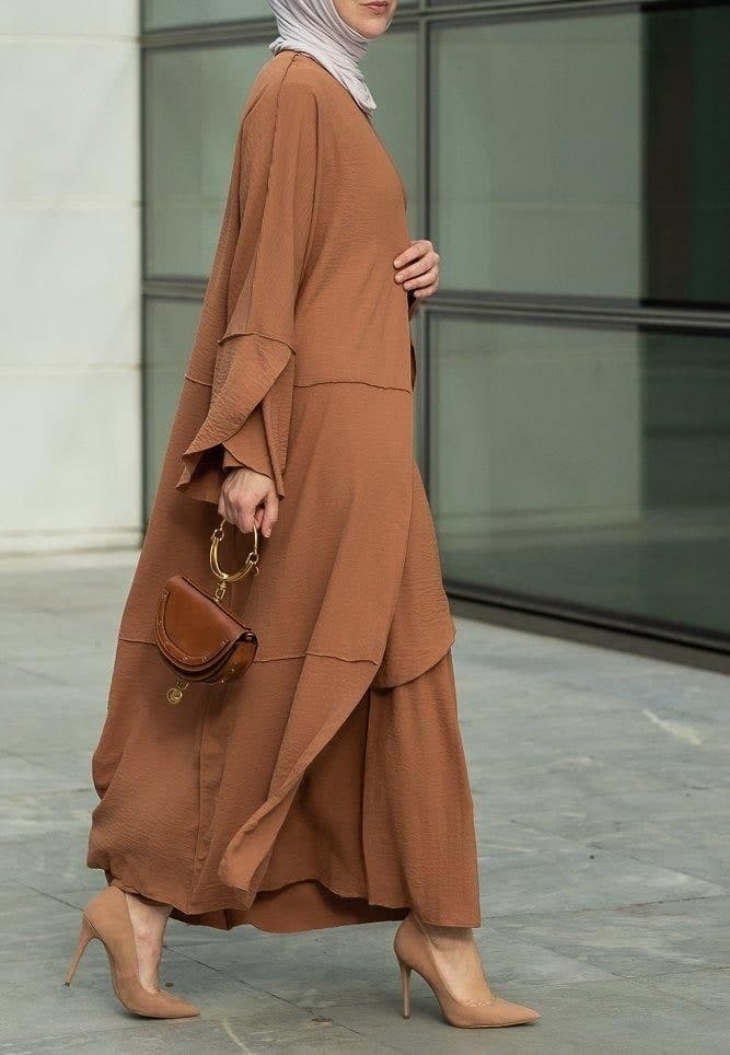 Deluna Three Piece Maxi Lightweight Abaya in Rustic Brown, view 11