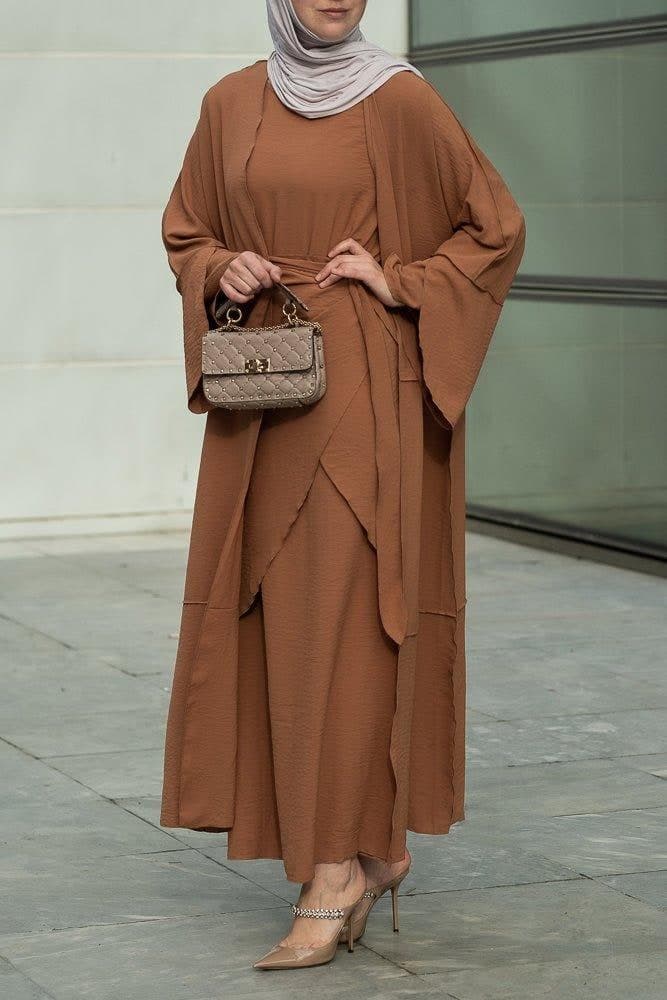Deluna Three Piece Maxi Lightweight Abaya in Rustic Brown, view 3