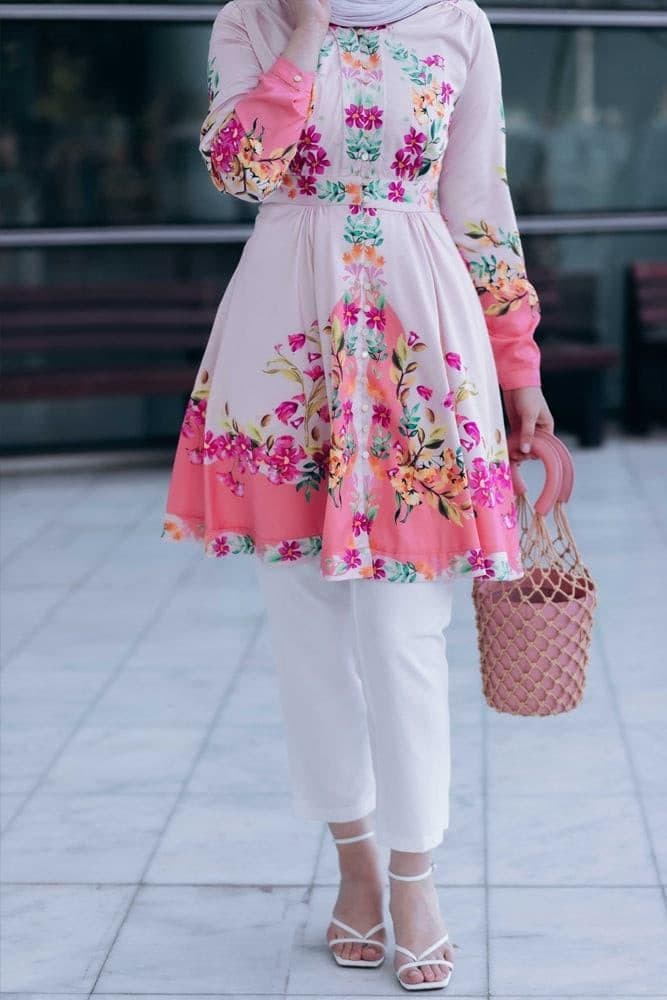 Zumra Tall Tunic Shirt with Ruffles and Long Sleeve in Floral in pink, view 7
