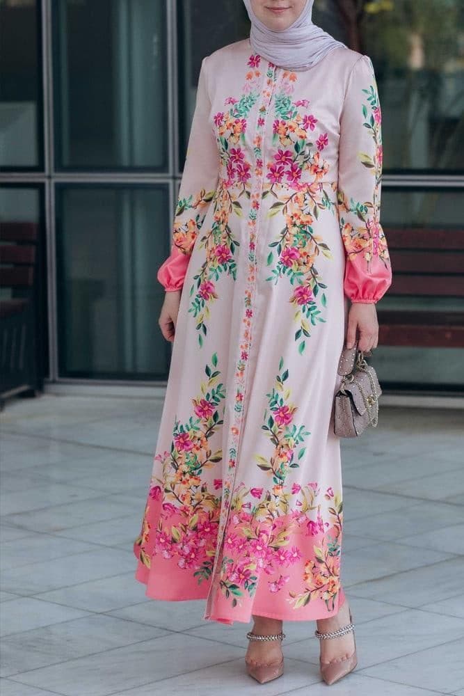 Cemile Floral Print Maxi Dress with Long Sleeve and Front Button Fastening in pink, view 3