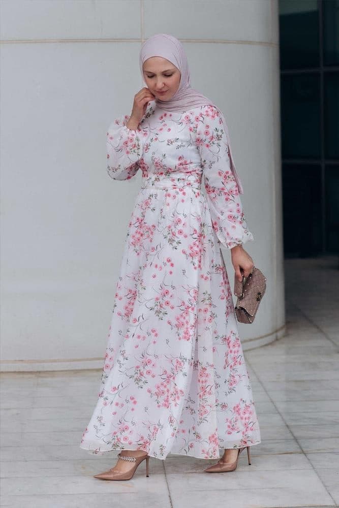 Dilara Lantern-sleeve Floral-print Dress in white, view 9