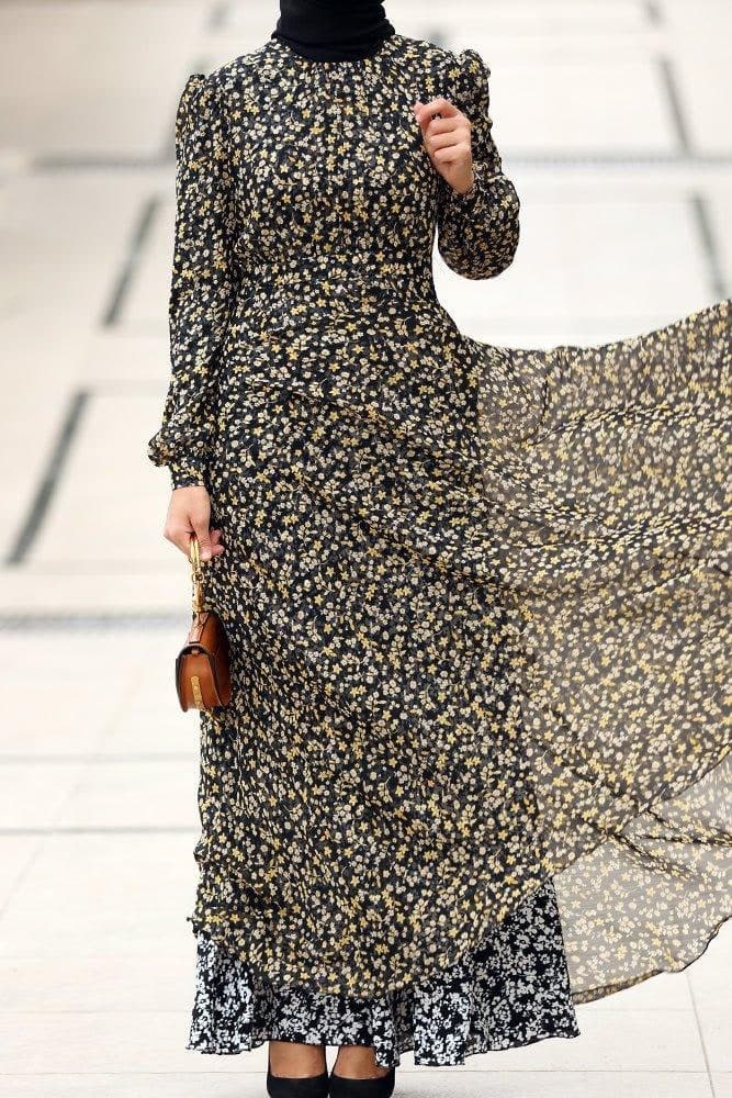 Luxury Viscose Pleated Chiffon Maxi Dress in Ditsy Florals Lined with Cotton in black, view 7