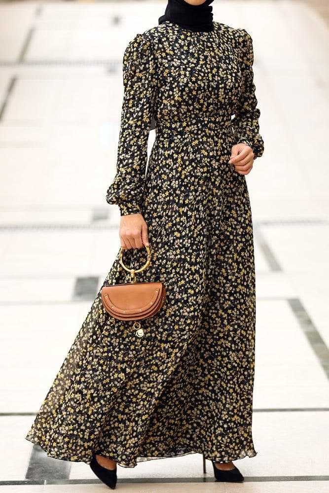Luxury Viscose Pleated Chiffon Maxi Dress in Ditsy Florals Lined with Cotton in black, view 4