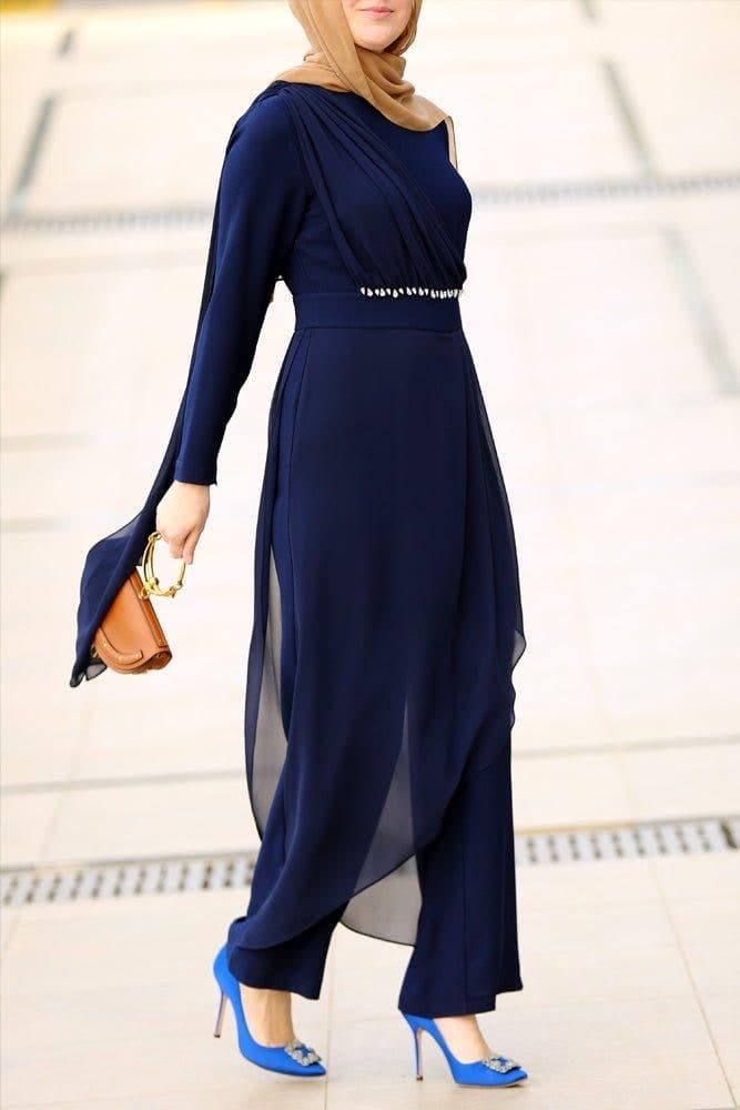 Melnie Modest Jumpsuit in navy, view 13