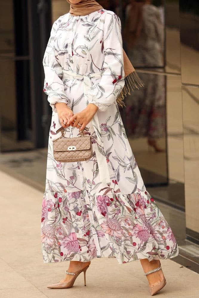 Vanilya Modest Dress in white, view 7