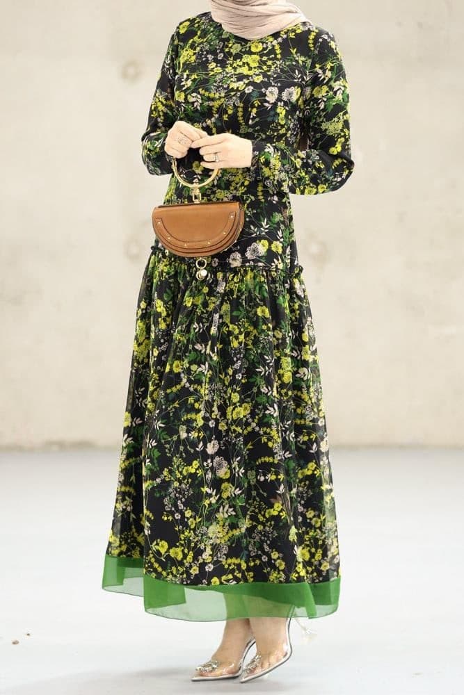 Aselli Modest Dress in black, view 8