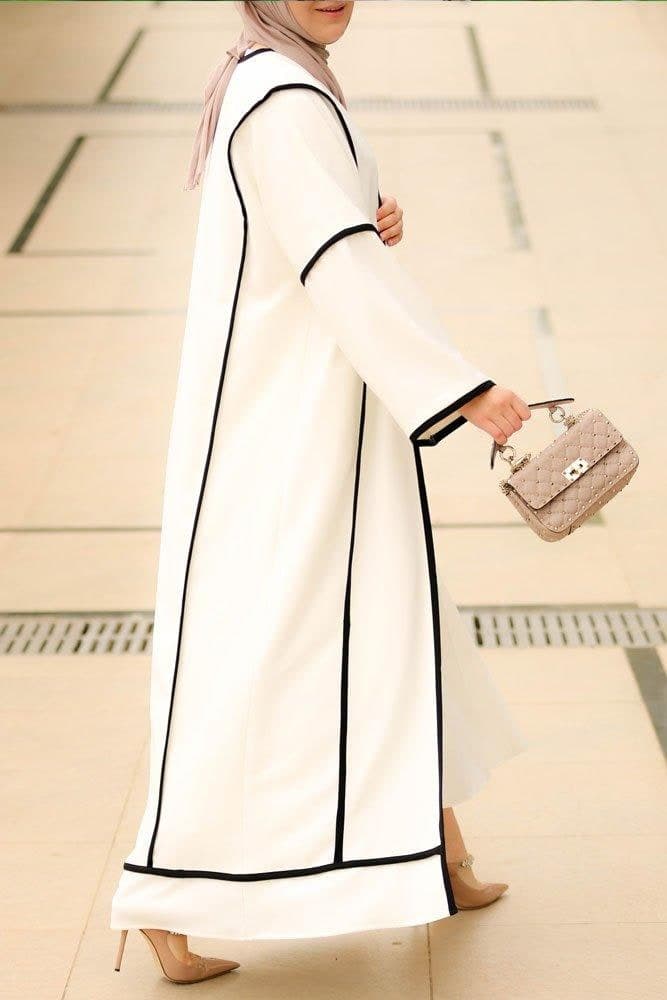 Beyaz Sport Abaya in white, view 3