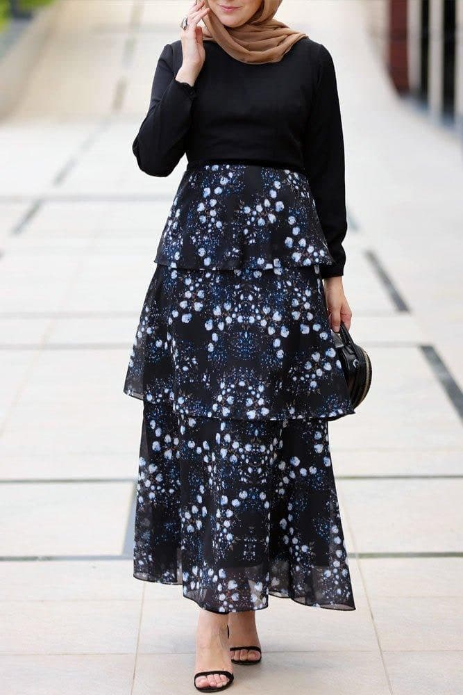Reiss Modest Dress in black, view 6