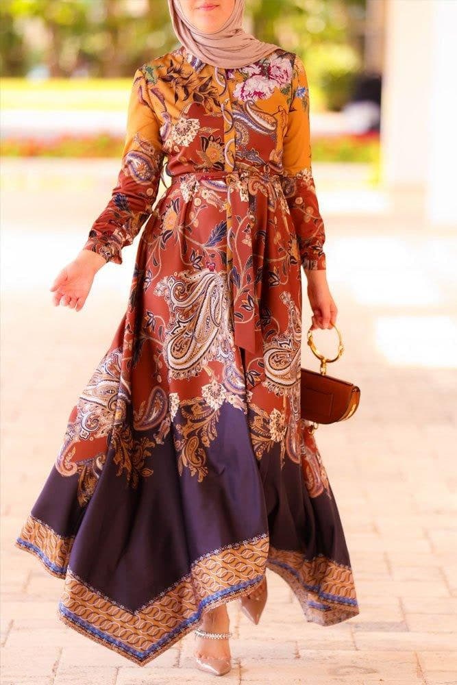 Carya Modest Dress in brown, view 4