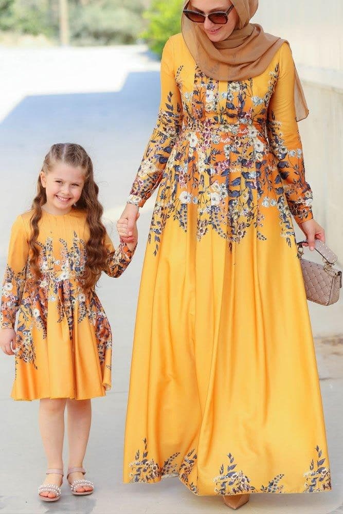 Little Prom Dress in yellow, view 3