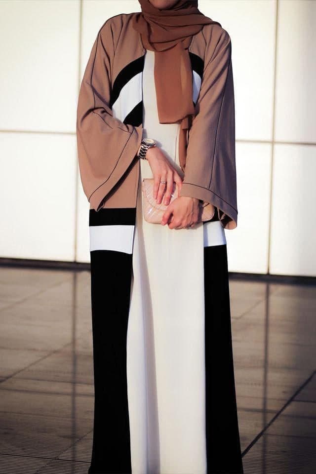 Colourblock Abaya in black, view 9