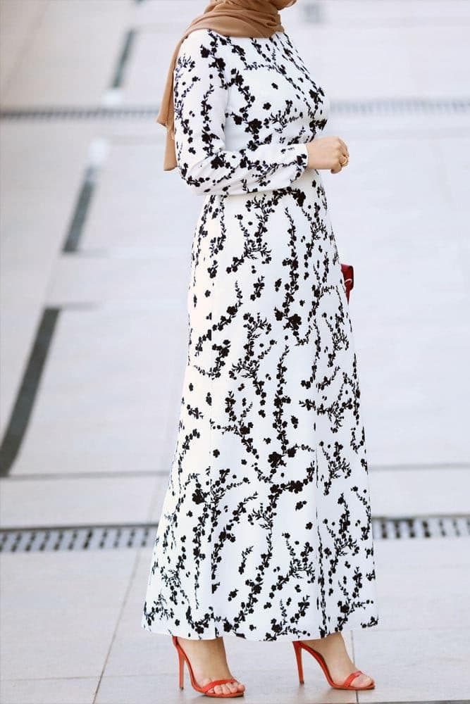 Laza Modest Dress in white, view 8