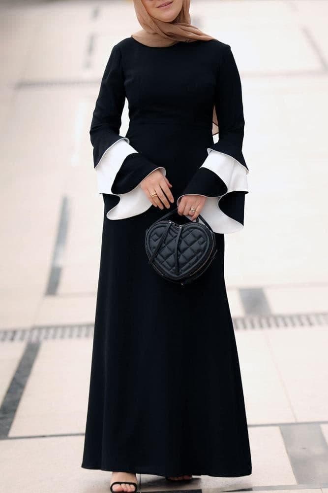 On Point Dress in black, view 4