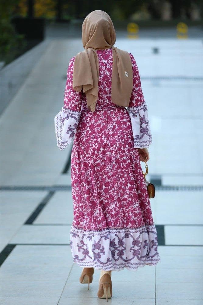 Noor Modest Dress in red, view 3
