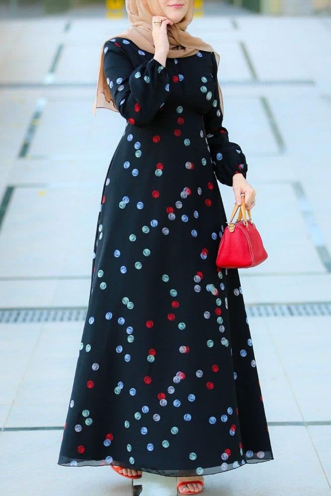Moon Modest Dress in black, view 3
