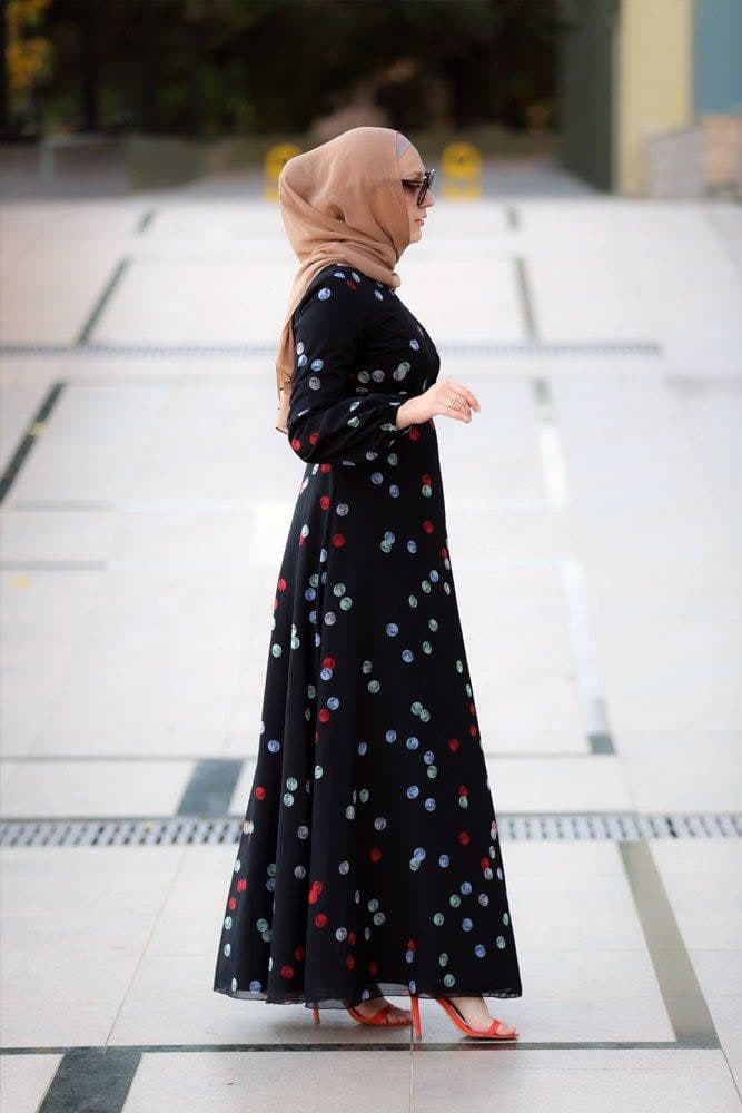 Moon Modest Dress in black, view 5