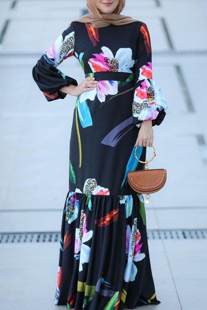 Celebration Modest Dress in black, view 7