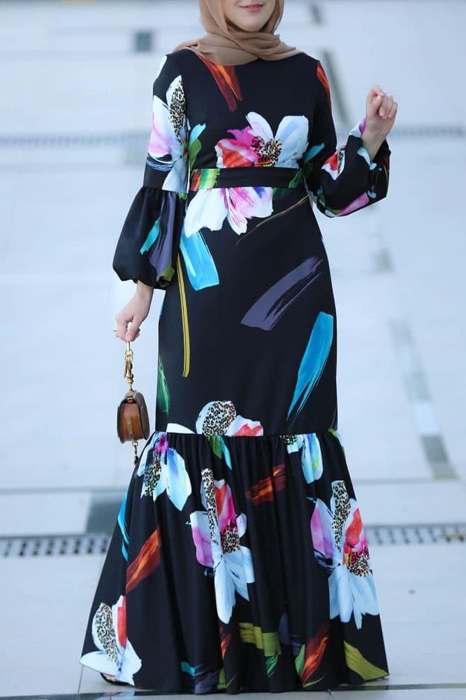 Celebration Modest Dress in black, view 5