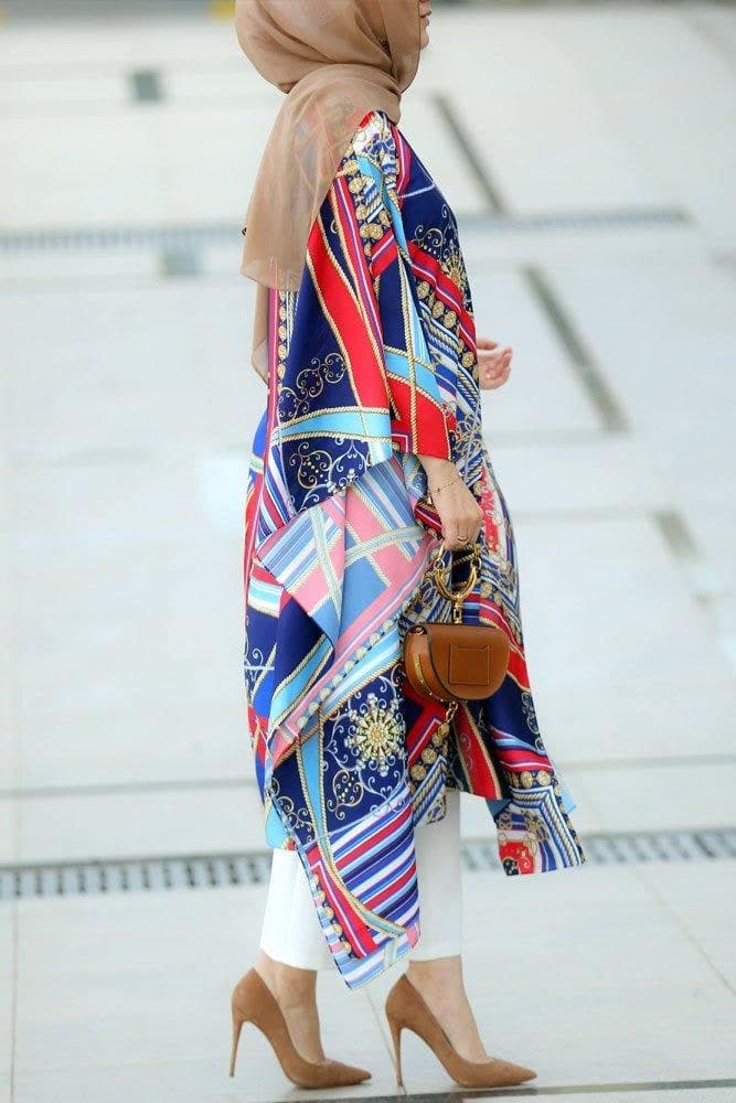 Cruise Modest Tunic in blue, view 3