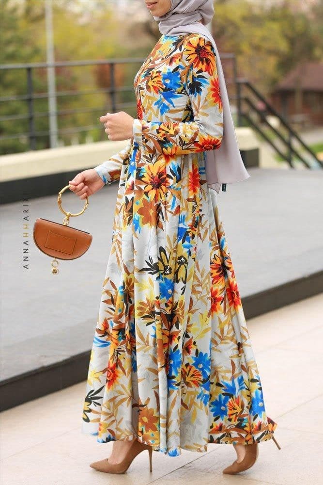 Daffodil Modest Dress in grey, view 4