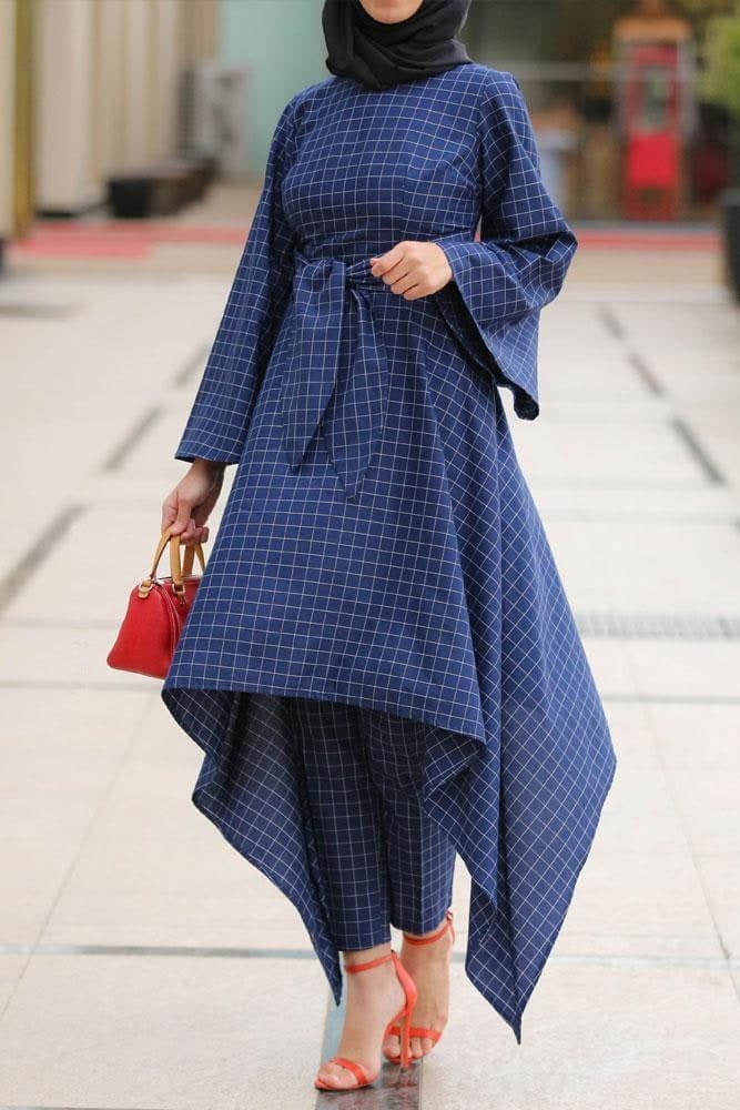 Kuwaiti Modest Wear Dress on Model Front