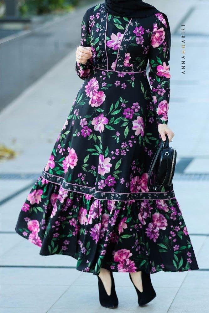 Violetta Modest Dress in black, view 3